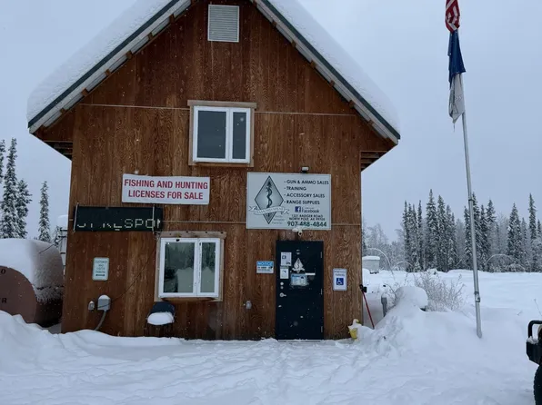1331 Badger Rd, Fairbanks, AK 99705