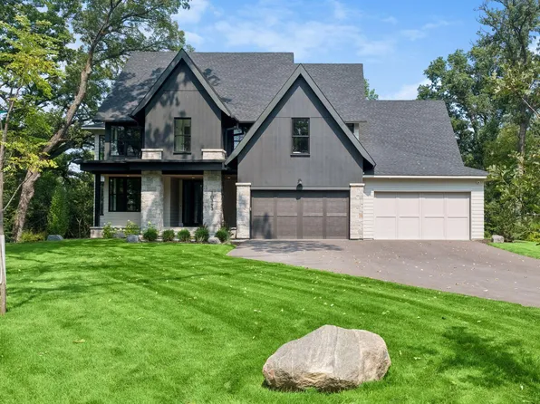 10393 Pheasant Ridge Rd, Chaska, MN 55318