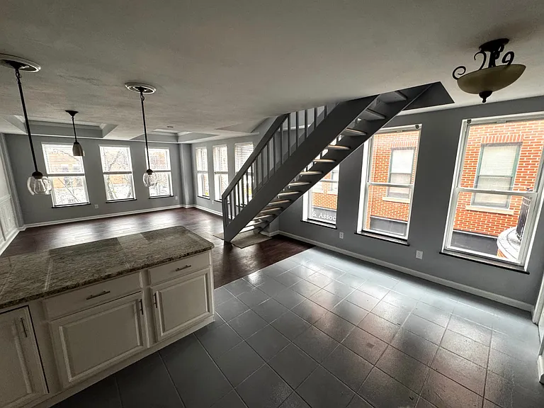 133 Walton St #Townhouse 129 — Photo 25