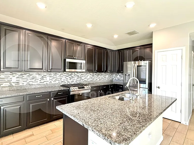 3231 S Santa Rita Way — Photo 9
