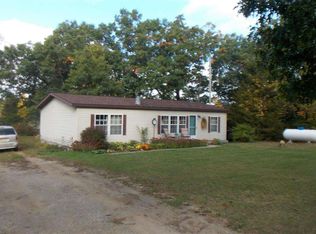 10790 Lawrence Rd, Brooklyn, MI 49230