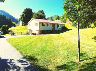 197 Townview Dr, Lebanon, VA 24266