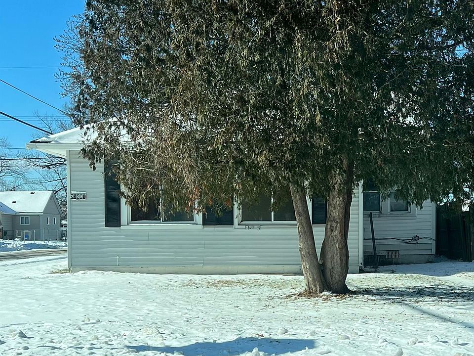1st image of 23481 Wellington Ave