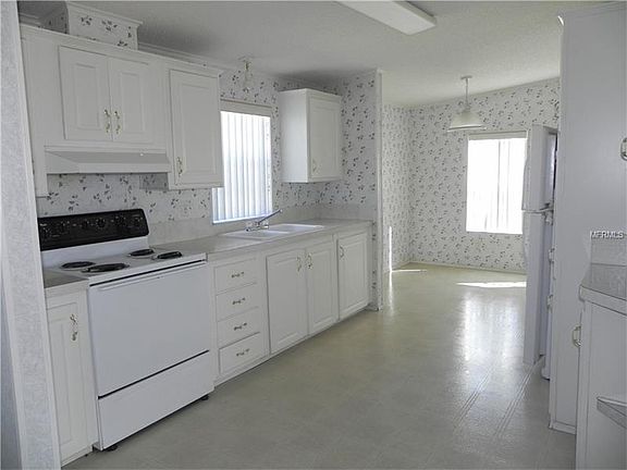 5th image of 354 Gretna Ln