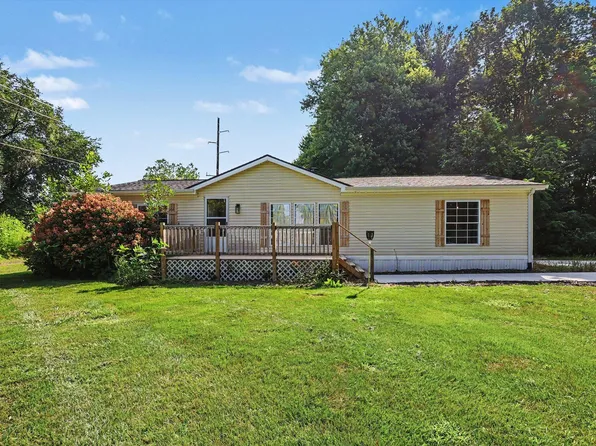 17048 Bond St, Nunica, MI 49448