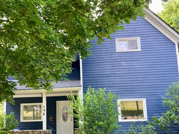 198 E Main St #200, Victor, NY 14564