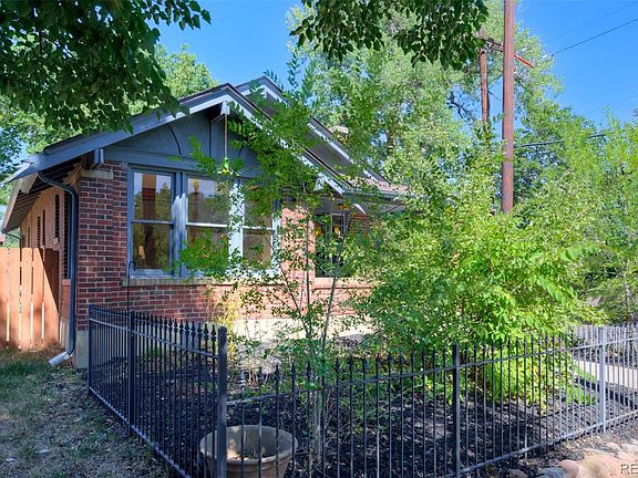 4th image of 4660 E 16th Avenue