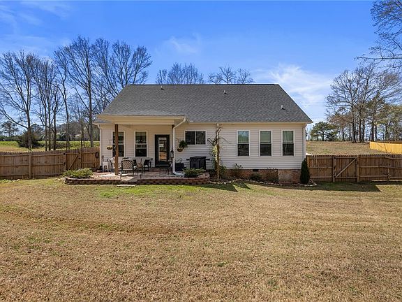 4th image of 1347 Griffin Mill Rd