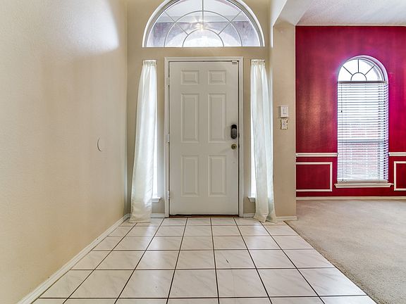 3rd image of 2517 Pecan Meadow Dr