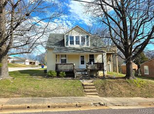 600 Locust St, Washington, MO 63090