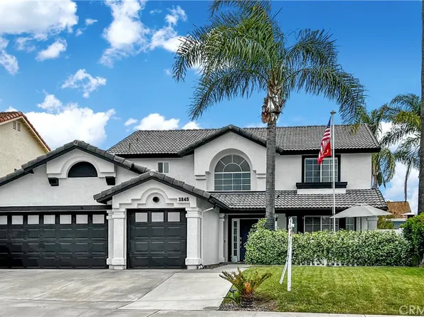 3845 Carnegie Dr, Oceanside, CA 92056