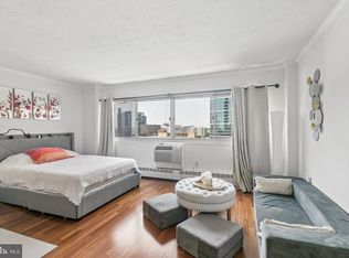 2101 Chestnut St APT 1726, Philadelphia, PA 19103
