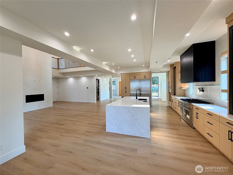 3rd image of 11448 SE 84th Lane