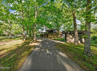 2024 Cravens Dr #2024, Crossville, TN 38572