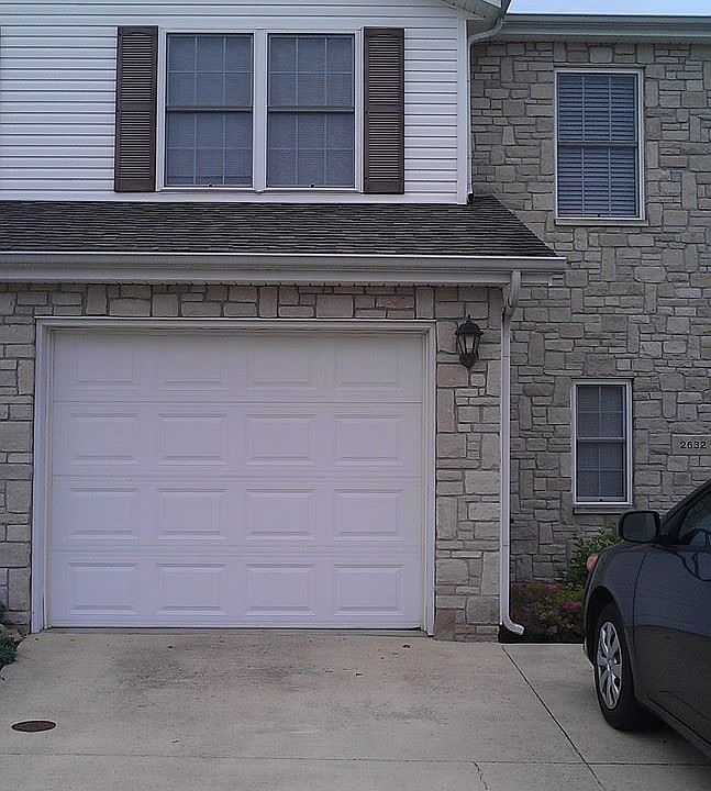 1st image of 2632 E Oaklawn Ct