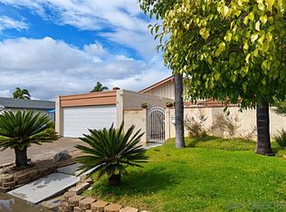 8672 Aquarius Dr, San Diego, CA 92126