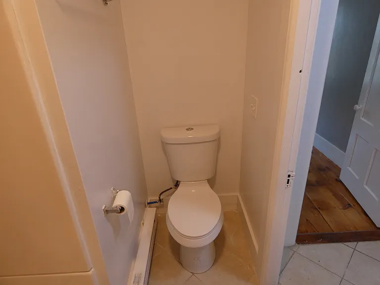 94 Maple St #3 — Photo 10