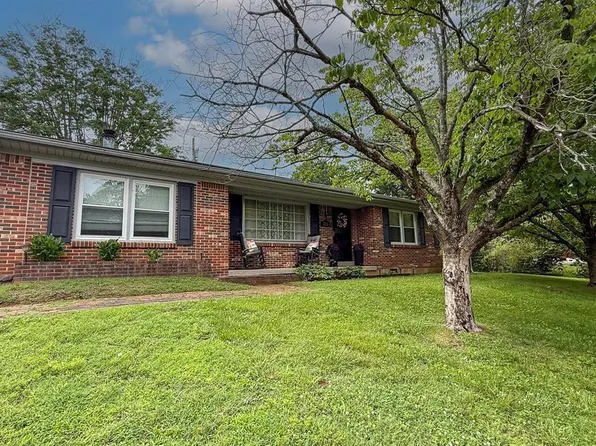 216 Wedgewood Dr, Glasgow, KY 42141
