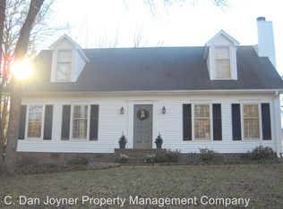 112 Valley Forge Dr, Greer, SC 29650