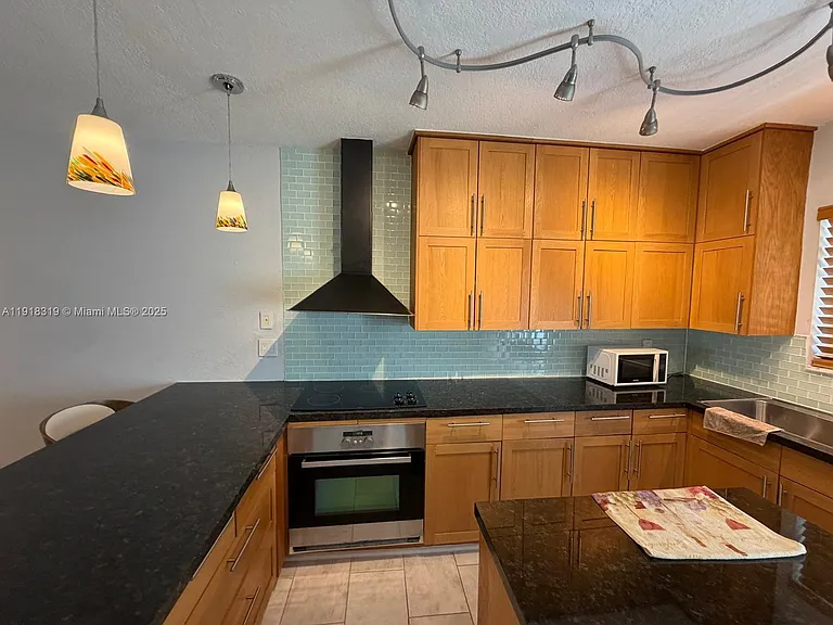 630 Layne Blvd #215 — Photo 6