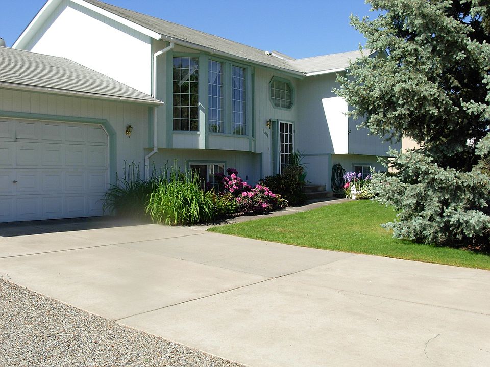 Front/Entry