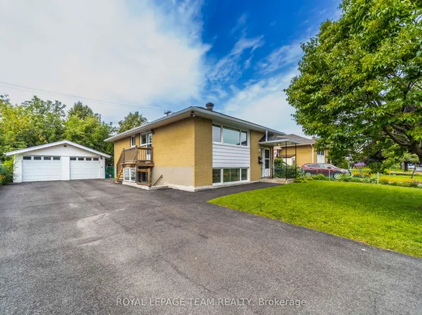 676 Borthwick Ave, Ottawa, ON K1K 2M2