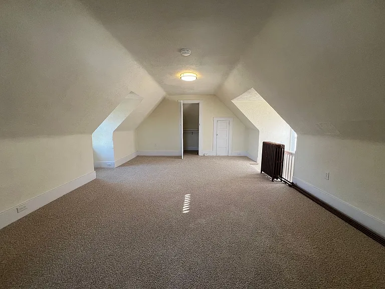 410 Parkwood Rd — Photo 21