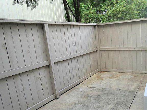 4th image of 9499 Pagewood Ln #9499