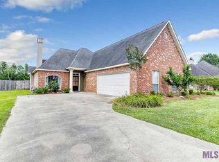 10055 Meadow Ln, Denham Springs, LA 70706