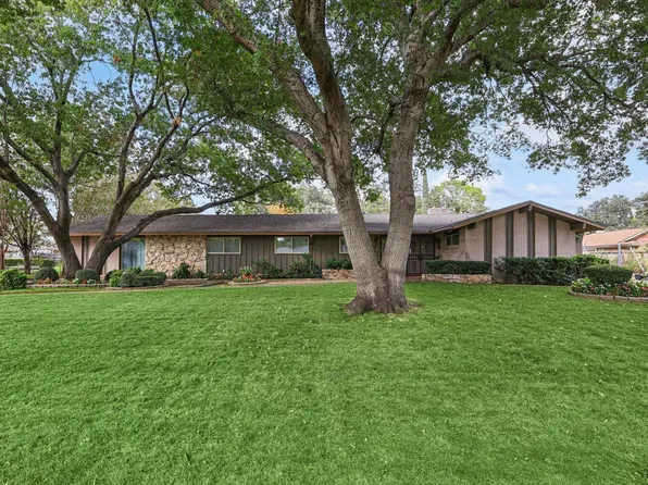 3829 Cedarbrush Dr, Dallas, TX 75229