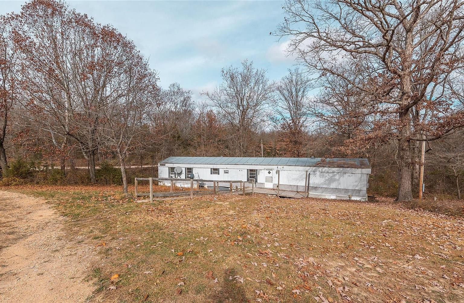 27670 Swanson Rd, Laquey, MO 65534 Zillow