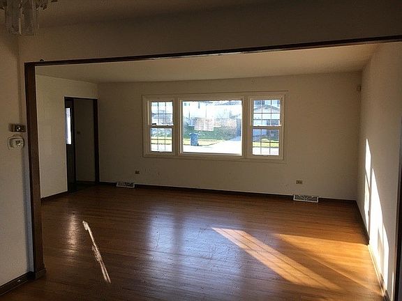 2nd image of 1256 E 168th Pl