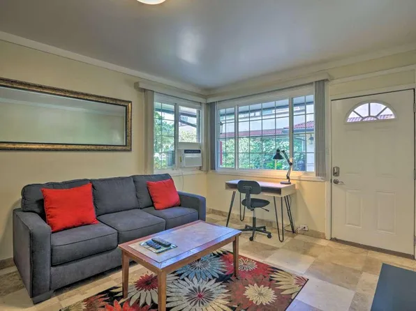 1965 Ala Wai Blvd APT 2, Honolulu, HI 96815