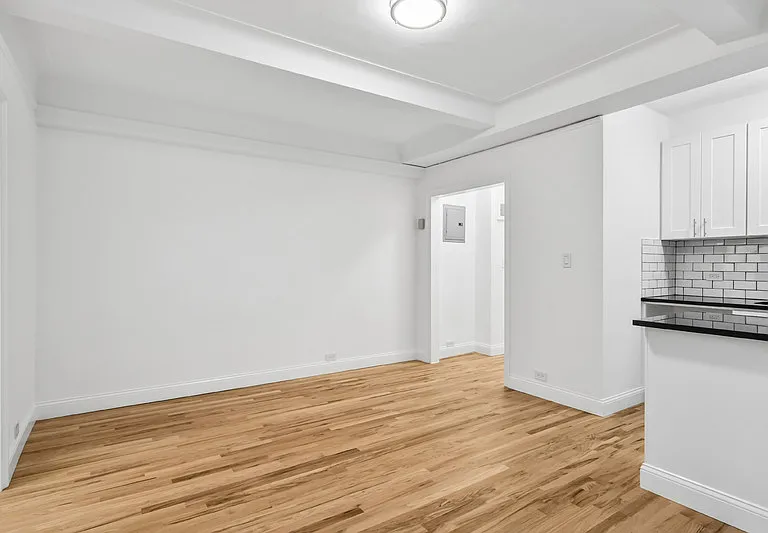 52 Clark St #3P — Photo 5