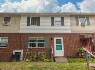 5 Marcus Dr, Morgantown, WV 26501