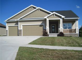 3105 Jackpine Dr, Waukee, IA 50263