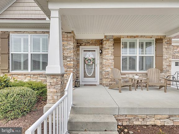 2nd image of 16514 Greenspring Ave