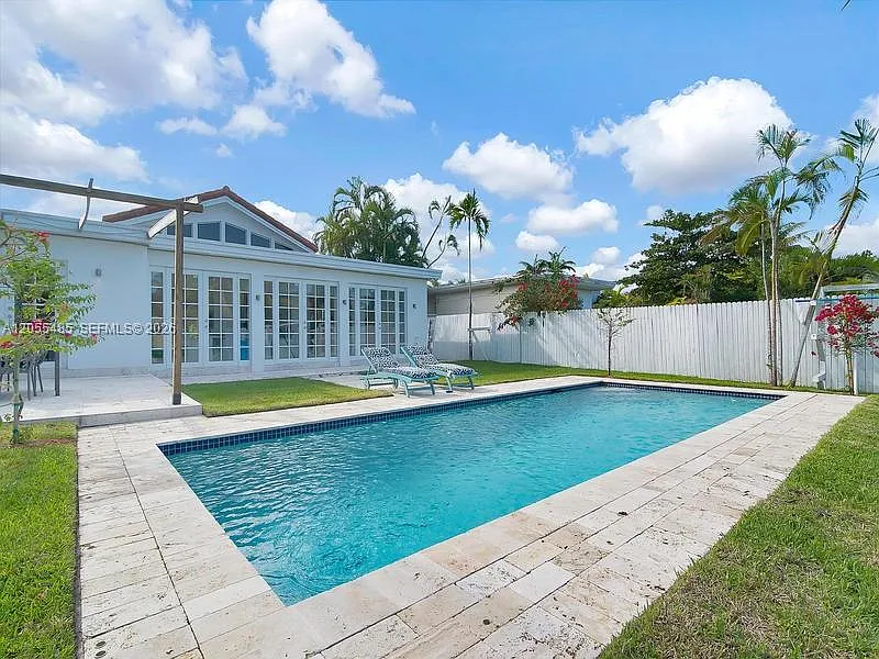 Biscayne Point — Photo 2