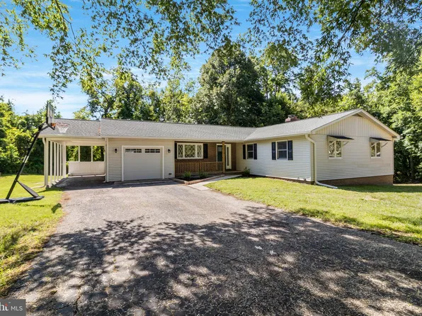 6931 Lord Baltimore Dr, Owings, MD 20736