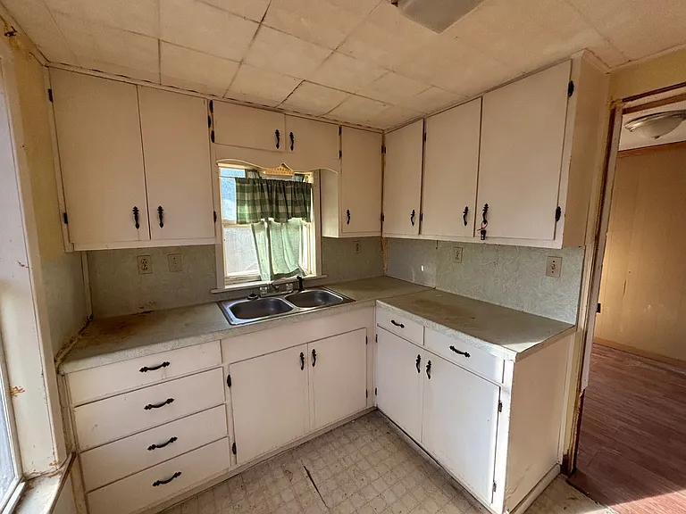 225 County Road 4090 — Photo 12