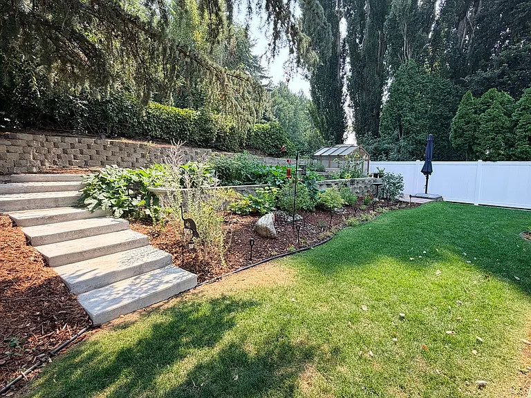 2637 Afton Pl NE — Photo 51