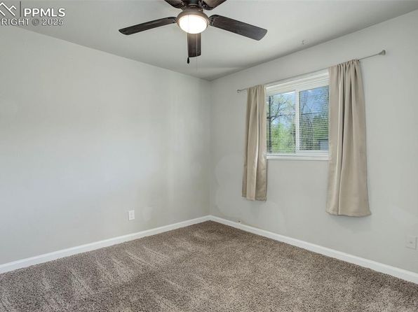 colorado-springs-colorado-13592845 picture