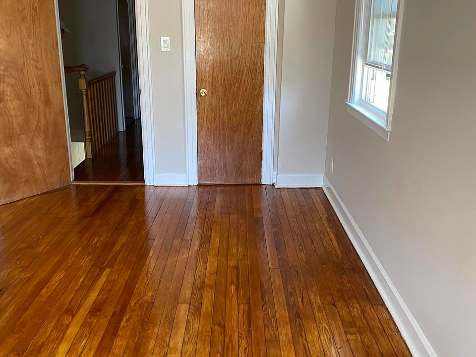 2nd image of 160 Dudley Ave