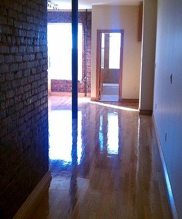 4th image of 134 E 29th St