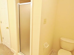 8242 Floral Spring Dr, Cordova, TN 38016