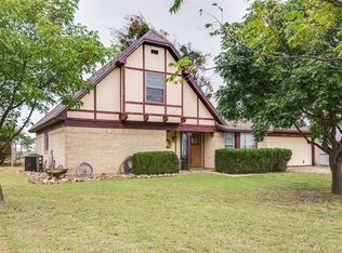 805 Horse Shoe Rd, Godley, TX 76044