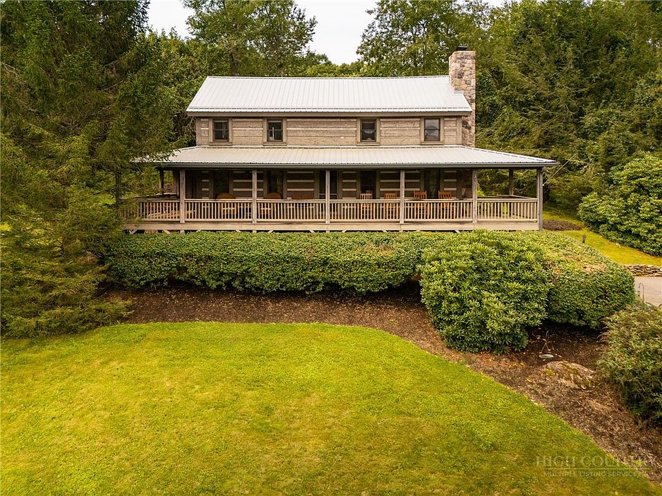 1st image of 276 E Rivers Edge