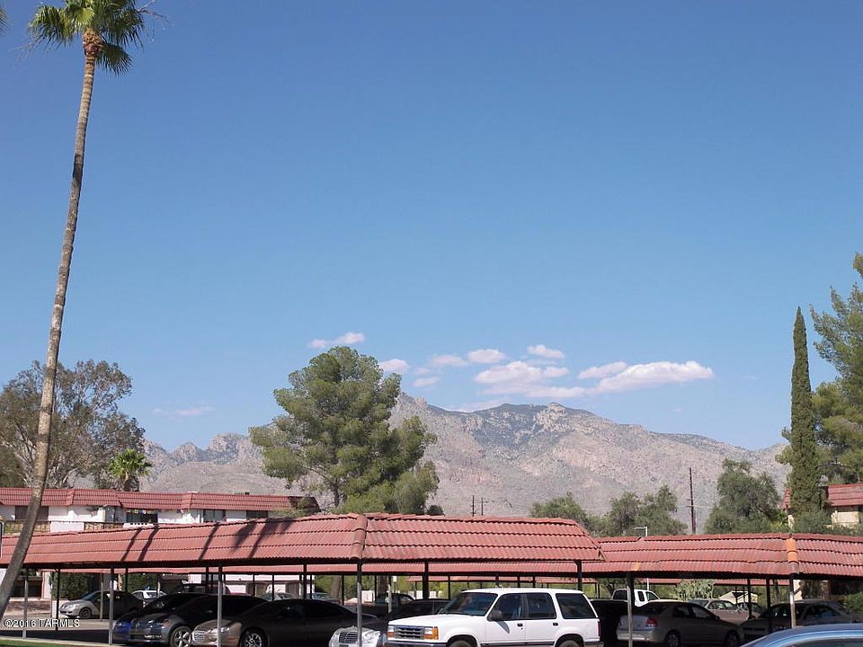 1st image of 6355 N Barcelona Ln