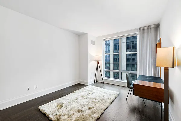 Sold by Compass | media 8