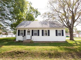 120 W George St, Mascoutah, IL 62258